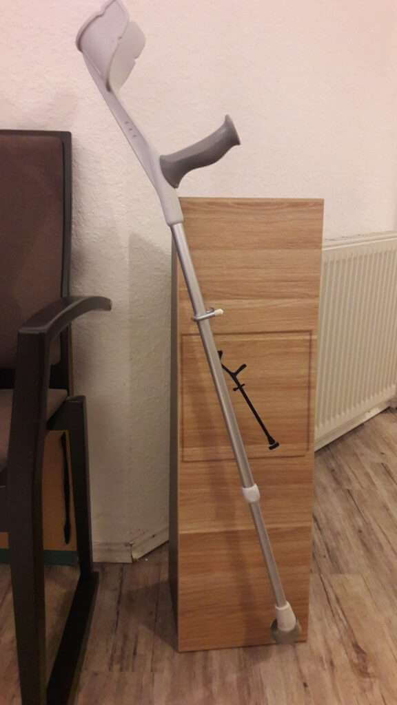Gehhilfenständer